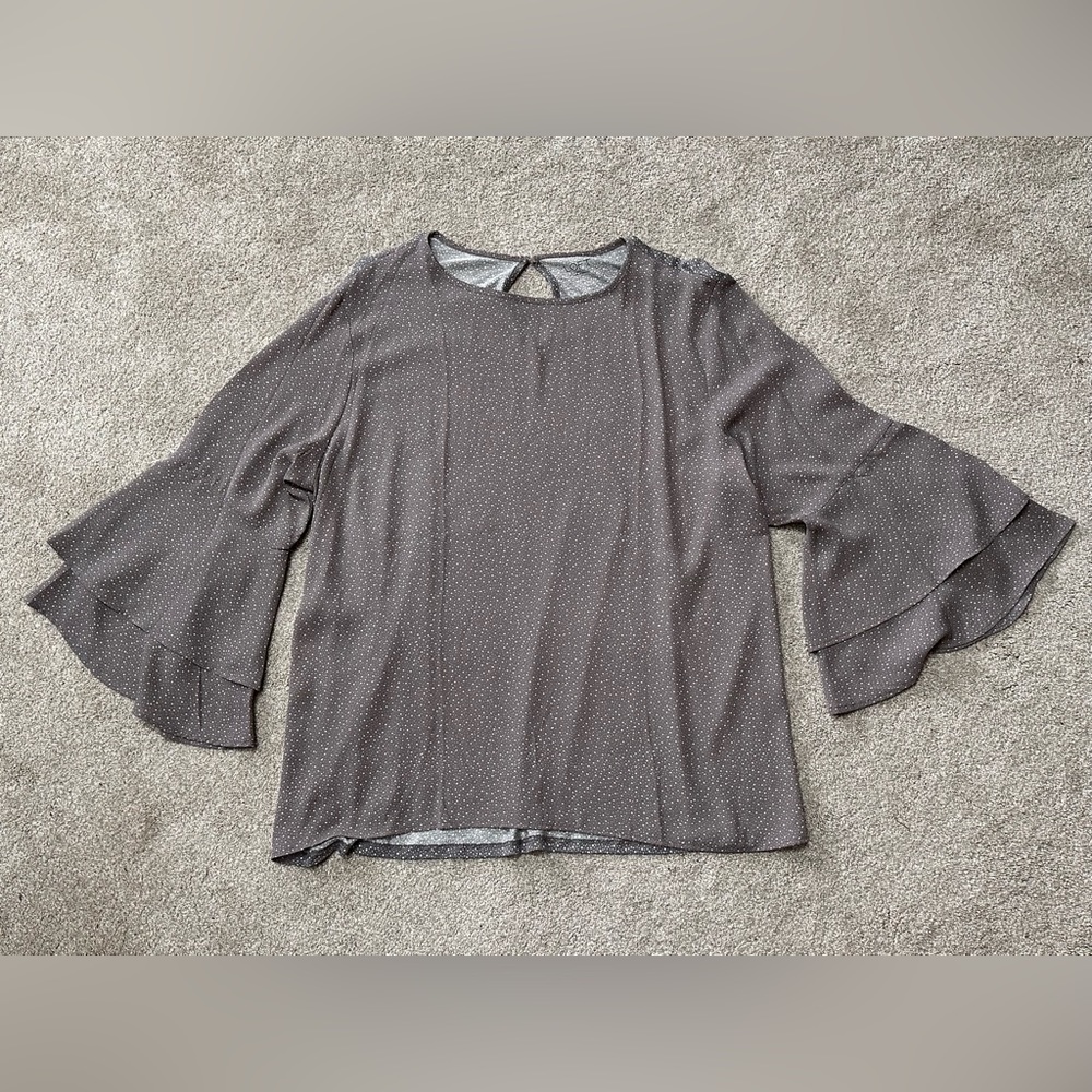 Women’s Loft 3/4 flutter sleeve mixed material blouse, size XL, never worn
